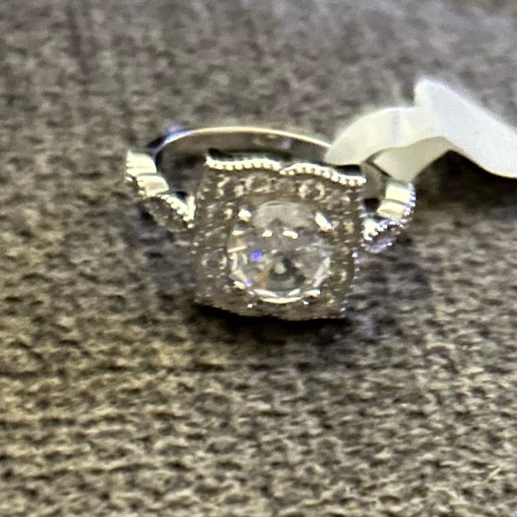 Genuine Preciosa® Crystal & Sterling Silver Ring - Picture 4 of 5